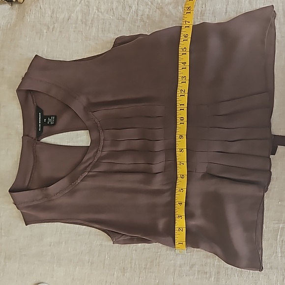 EUC Size Medium Silk Club Monaco Top - Picture 9 of 11